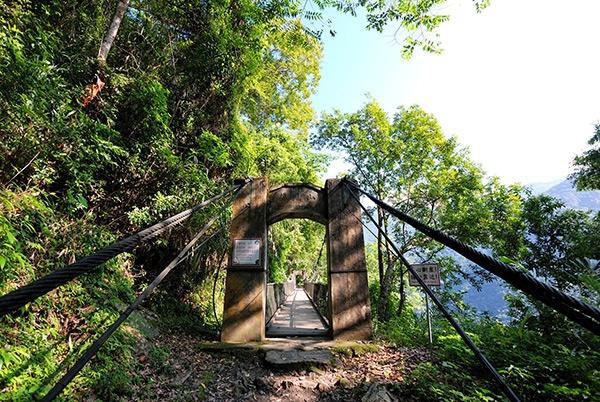 花蓮旅遊秘境—南安瀑布到瓦拉米步道